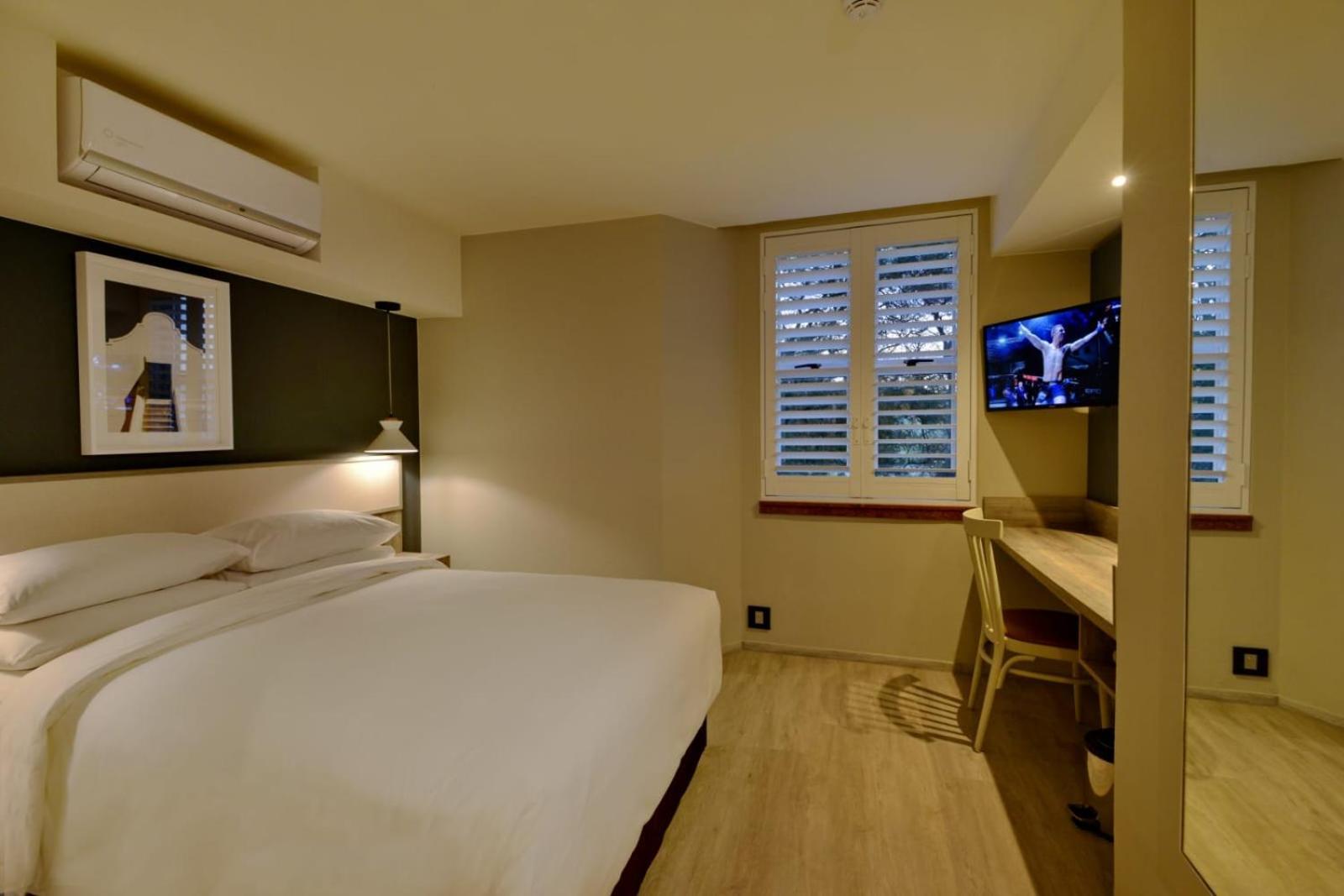 Hotel Town 2*